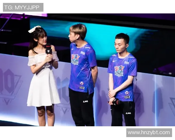 和平精英战术解析：LNG战队如何运用包夹体系取得胜利